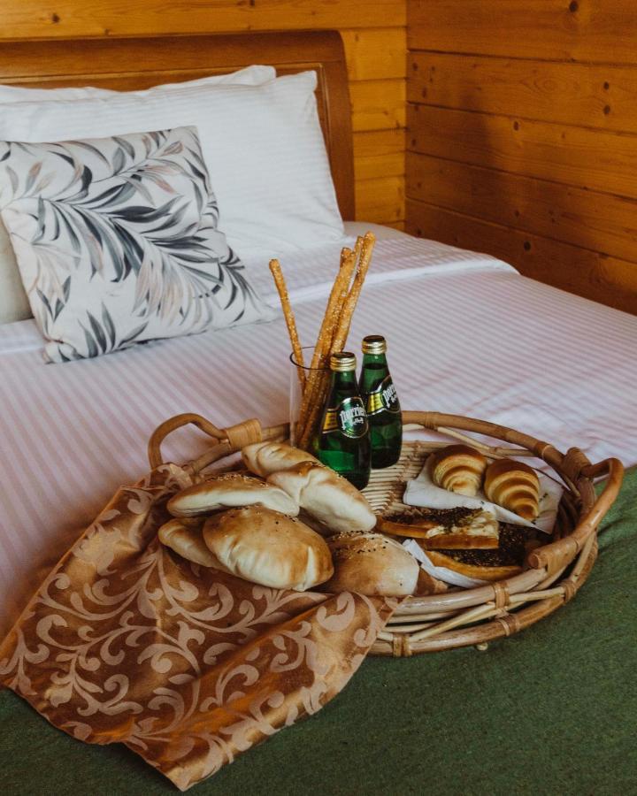 Mountain Breeze Lodge & Resort Al Salt Luaran gambar
