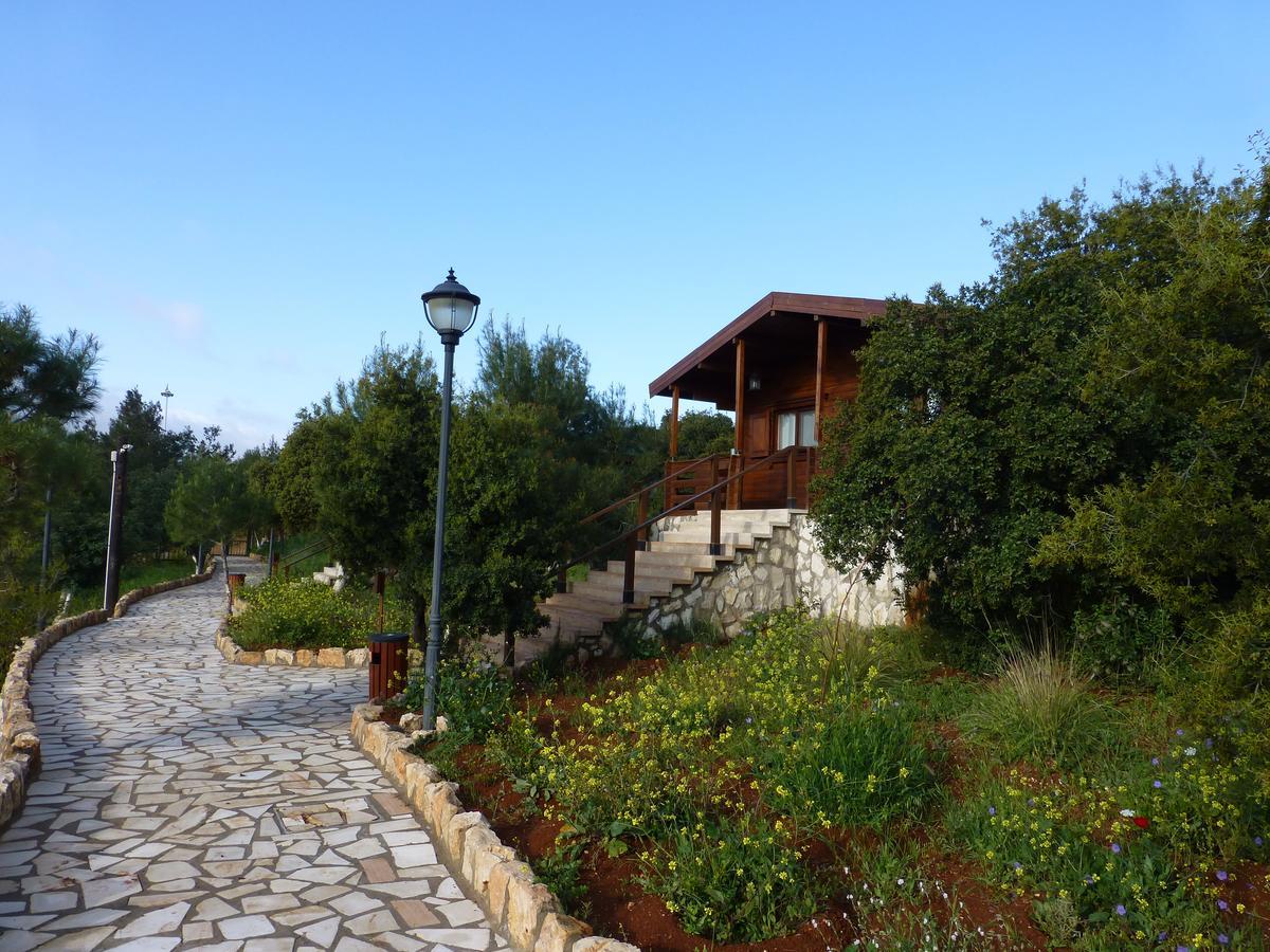 Mountain Breeze Lodge & Resort Al Salt Luaran gambar
