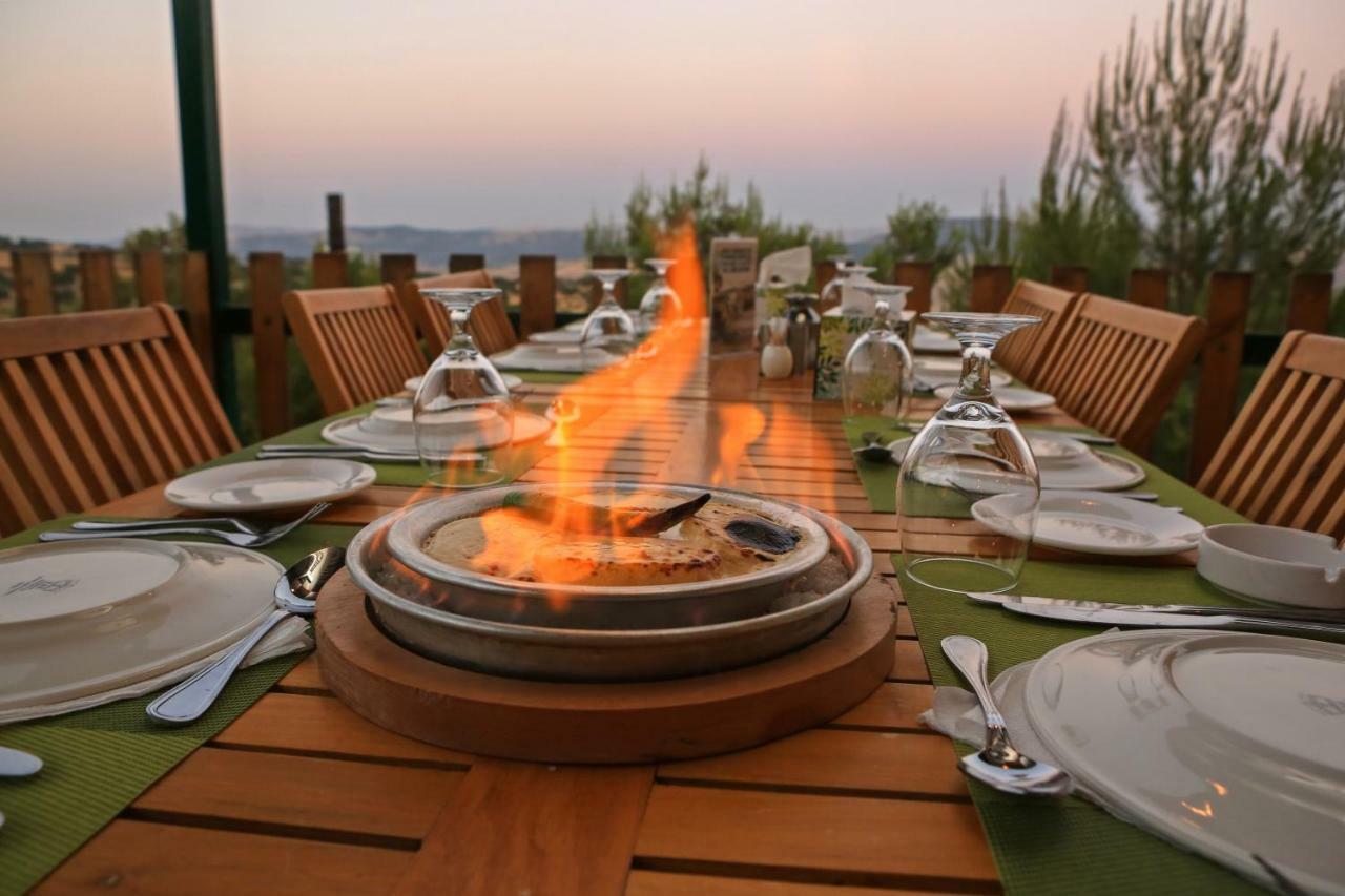 Mountain Breeze Lodge & Resort Al Salt Luaran gambar