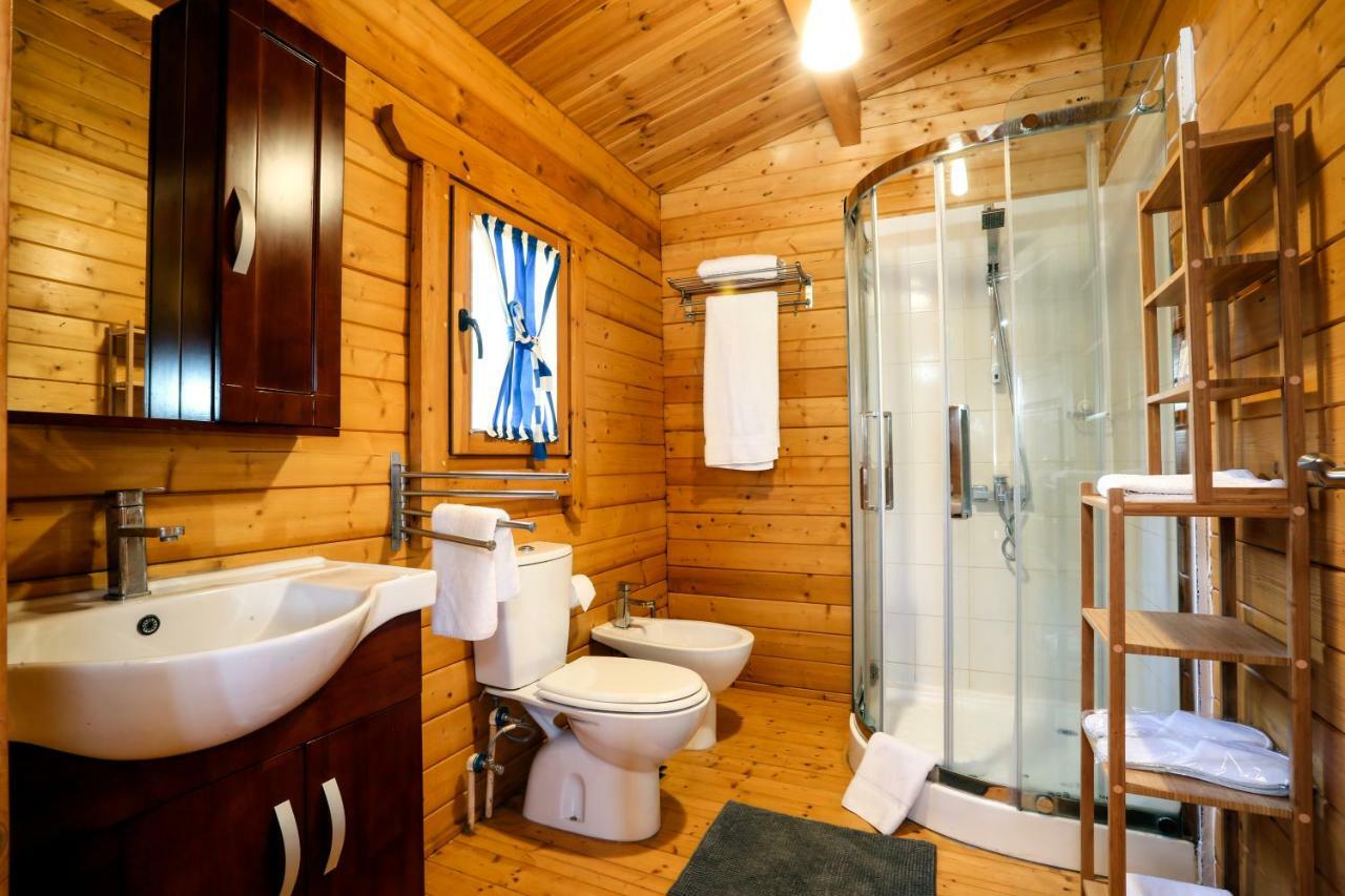 Mountain Breeze Lodge & Resort Al Salt Luaran gambar